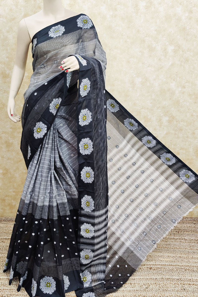 Buy Black Handwoven Bengal Tant Cotton Saree (Without Blouse) Zari Border  17141 | www.maanacreation.com